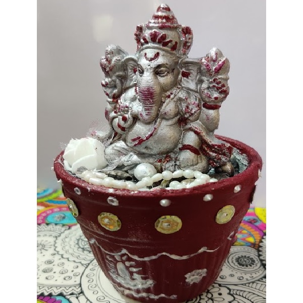 natural and artistic